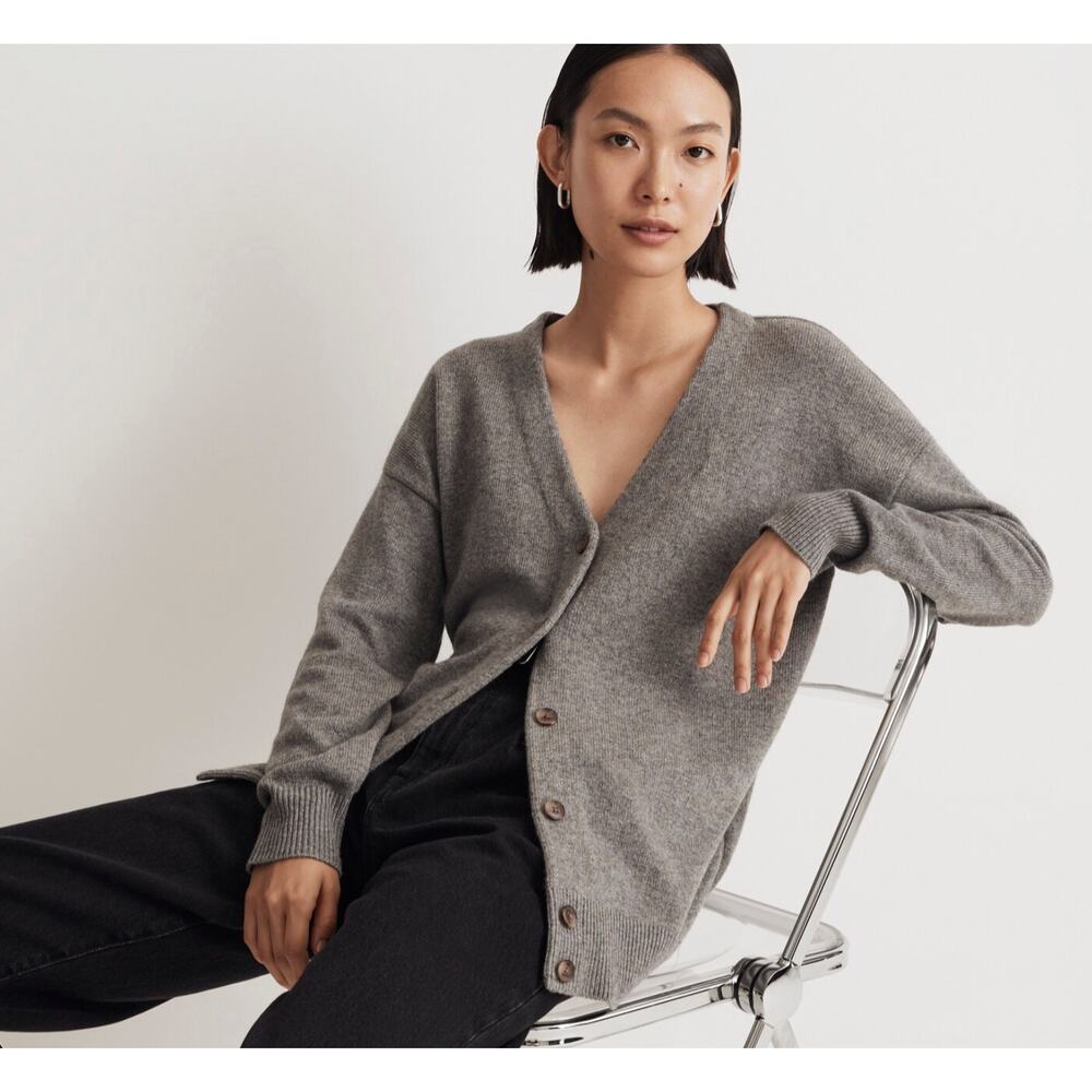 MADEWELL | Gray V Neck Merino Wool Relaxed Fit Cardigan Sweater | Small